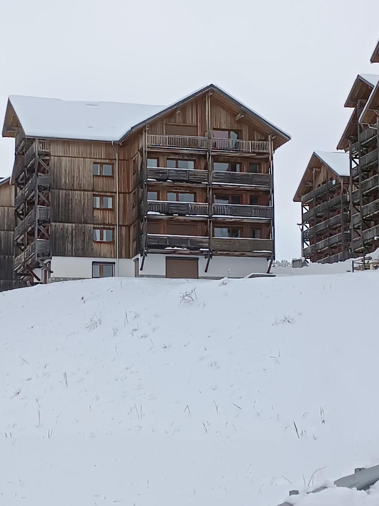 Appartement Cosy Dans Chalet Vue Montagne Saint-Étienne-en-Dévoluy Dış mekan fotoğraf